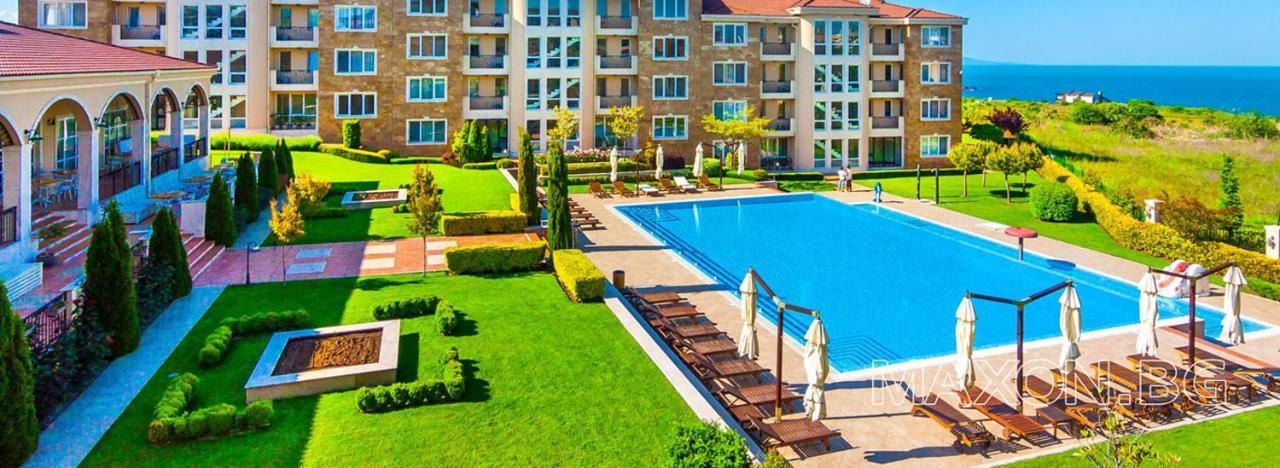 Captain'S Island Deluxe TTchernomorets Extérieur photo