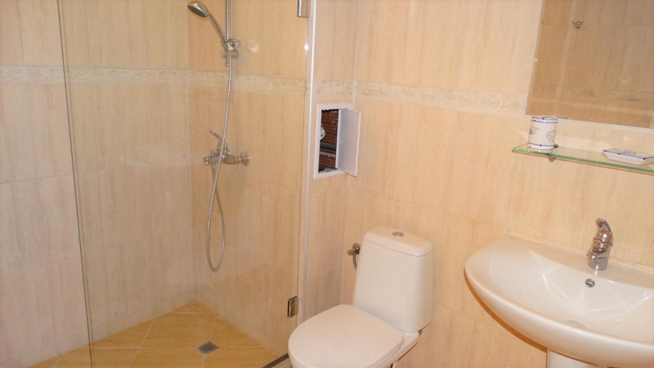 Captain'S Island Deluxe TTchernomorets Extérieur photo